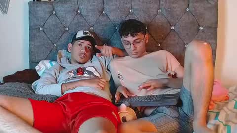 logan_willyams_ online show from 10/07/25, 11:24