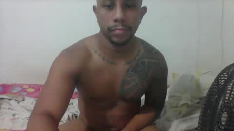 Snapshot of loganhot75 chatting on 09/19/25, 02:24 loganhot75 online show from 09/19/25, 02:24