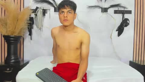 Snapshot of loganjhonson chatting on 10/08/25, 02:42 loganjhonson online show from 10/08/25, 02:42