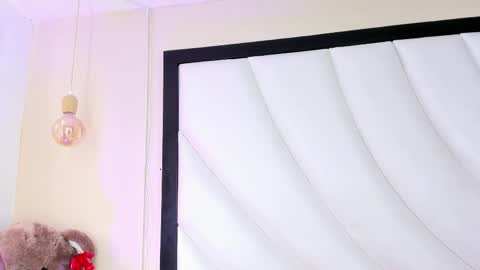 Snapshot of loganmiller69_ chatting on 11/08/25, 08:07 loganmiller69 online show from 11/08/25, 08:07