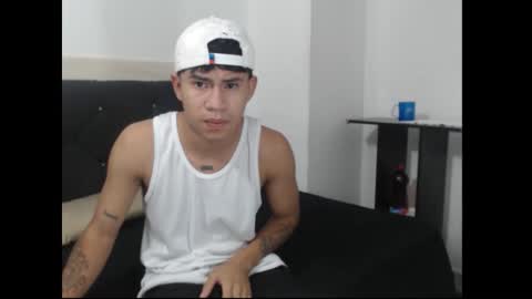 Snapshot of logannthh chatting on 10/19/25, 04:57 logannthh online show from 10/19/25, 04:57