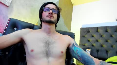 Loggan online show from 12/12/24, 02:04