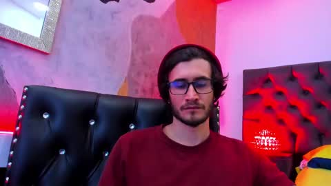 Loggan online show from 12/15/24, 10:37