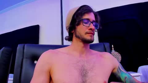 Loggan online show from 01/18/25, 11:22