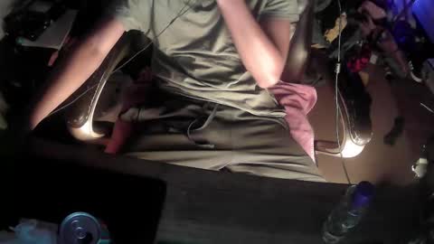 Snapshot of lohangwang69 chatting on 10/06/25, 04:32 lohangwang69 online show from 10/06/25, 04:32