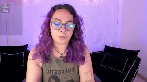 Snapshot of loiseharper chatting on 05/31/26, 03:04 Loise online show from 05/31/26, 03:04