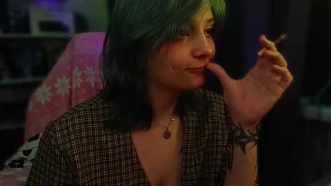 Snapshot of lola_bani_ chatting on 12/04/25, 08:12 lola online show from 12/04/25, 08:12