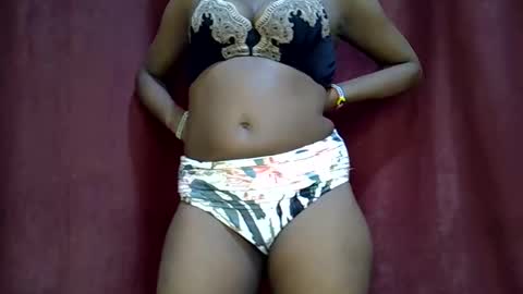 Snapshot of lola_beib chatting on 05/26/26, 07:48 lola_beib online show from 05/26/26, 07:48