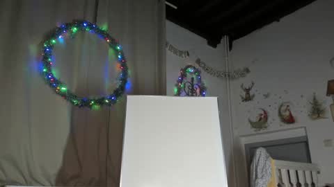 lola_belgium online show from 01/01/25, 05:55