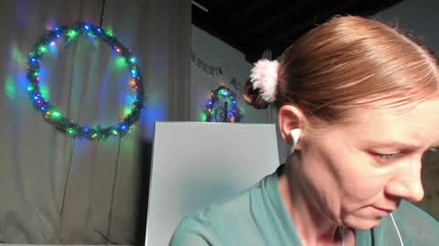 lola_belgium online show from 01/18/25, 05:37