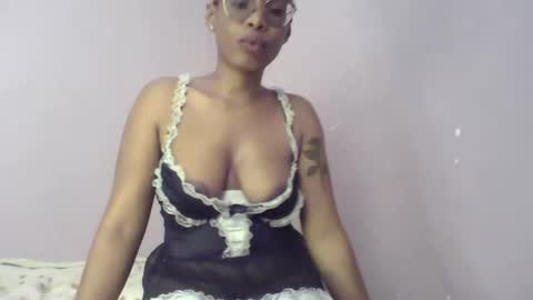 Lola Coco online show from 03/02/26, 09:49