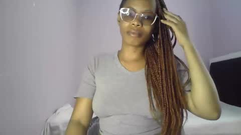 Lola Coco online show from 03/25/26, 05:13