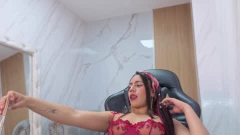 Snapshot of lola_roses_tf chatting on 04/09/26, 08:14 Lola online show from 04/09/26, 08:14