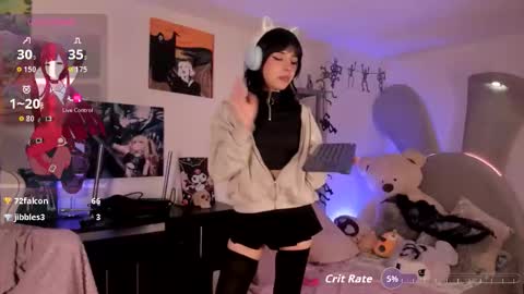 Lola Bunny online show from 10/21/25, 02:12