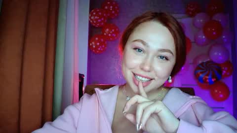 Snapshot of lolaamint_ chatting on 02/09/26, 12:20 LolaaMint online show from 02/09/26, 12:20
