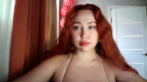 Snapshot of lolaamint_ chatting on 02/17/26, 10:45 LolaaMint online show from 02/17/26, 10:45