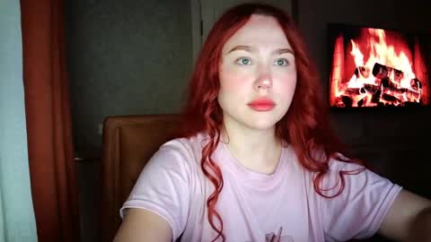 Snapshot of lolaamint_ chatting on 05/03/26, 02:01 LolaaMint online show from 05/03/26, 02:01
