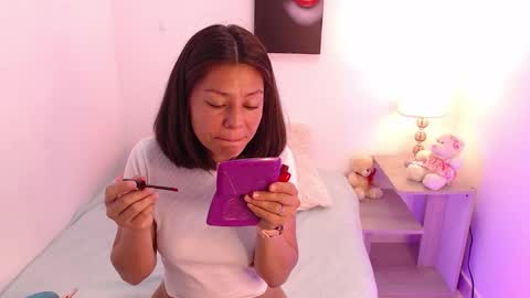 lolaandcamille online show from 11/13/25, 06:51