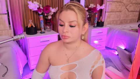 Lola Angel online show from 03/19/26, 07:51