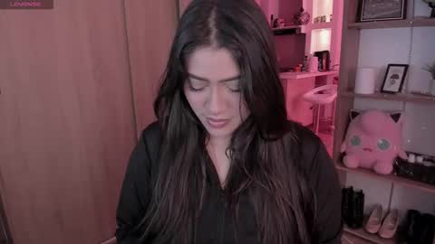 Snapshot of lolaasmith_21 chatting on 11/14/25, 08:18 lolaasmith_21 online show from 11/14/25, 08:18