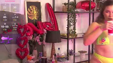 Lola  new tits boobs ass stepsis online show from 06/15/26, 06:26