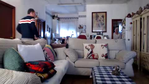 LOLA HUESO y ERIC online show from 02/03/25, 02:34