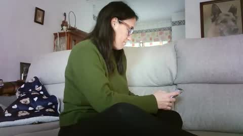 LOLA HUESO y ERIC online show from 03/09/26, 09:35