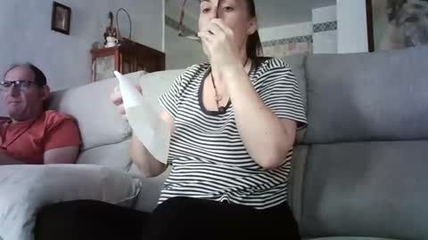 LOLA HUESO y ERIC online show from 05/05/26, 02:14