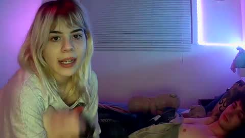Lola Lixx online show from 03/08/25, 09:28