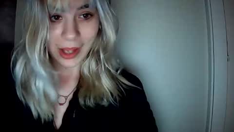 Lola Lixx online show from 04/04/26, 05:10