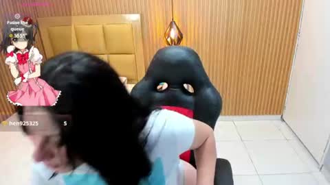 LOLA online show from 07/18/26, 03:00
