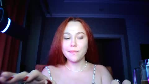 Lola online show from 09/10/25, 08:31
