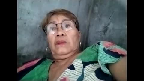 tey online show from 10/09/25, 03:15