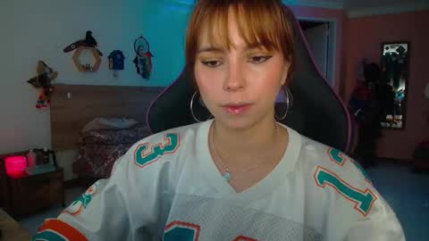 Lola doll online show from 10/22/25, 04:18