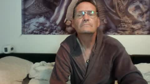 Snapshot of lolfun66 chatting on 06/14/26, 10:06 lolfun66 online show from 06/14/26, 10:06