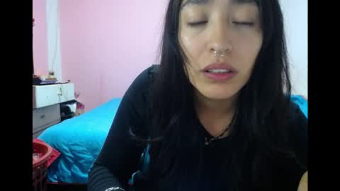Lolita  online show from 06/04/26, 04:29