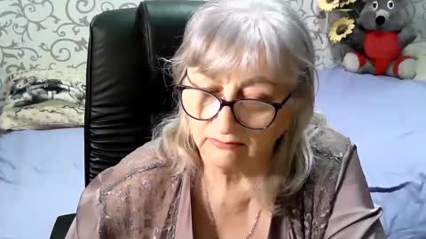 LolkaAlyss online show from 01/26/25, 06:38