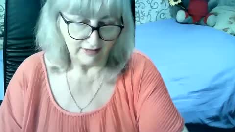 LolkaAlyss online show from 01/27/25, 09:55