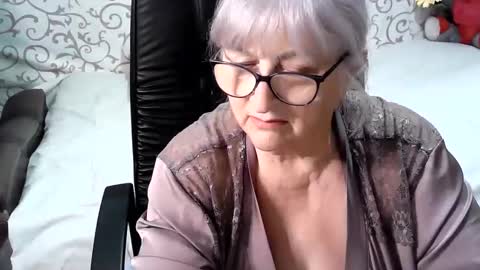 LolkaAlyss online show from 02/16/25, 02:54