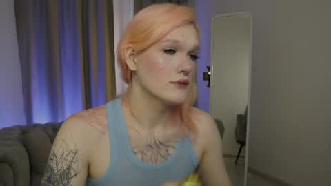 lollita online show from 05/15/26, 10:44