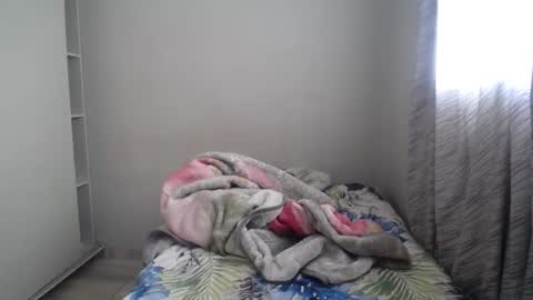 lolly_96 online show from 10/21/25, 02:18