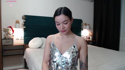 lolly_turner online show from 12/25/24, 02:14