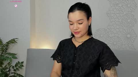 lolly_turner online show from 11/13/25, 03:38