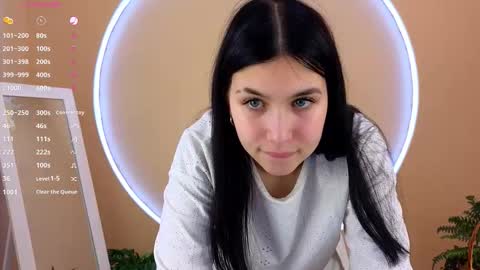 Cindy online show from 09/17/25, 02:19