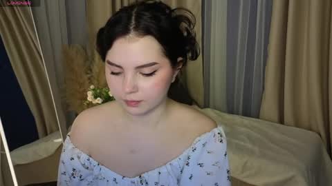 Snapshot of lollyy_pop chatting on 04/29/26, 01:32 lollyy_pop online show from 04/29/26, 01:32