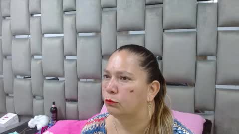 Snapshot of loly47 chatting on 10/23/25, 10:30 loly47 online show from 10/23/25, 10:30