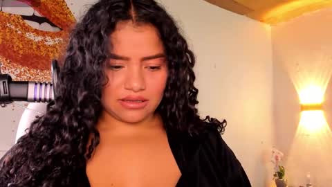 loly_marce online show from 02/24/25, 08:25