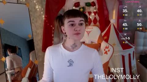 Snapshot of lolymolli chatting on 11/01/25, 10:50 Molli online show from 11/01/25, 10:50