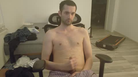 londonboy918070 online show from 03/01/25, 12:12