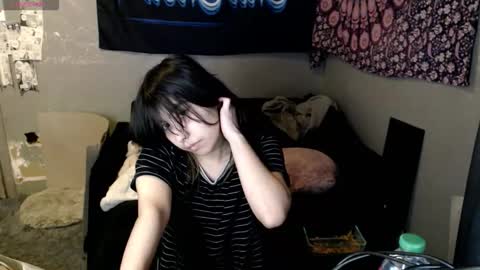 londonray online show from 10/15/25, 08:47